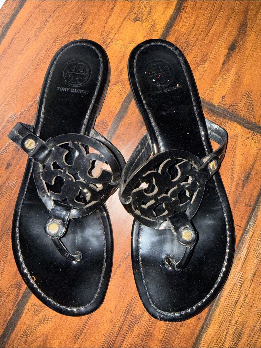 Tory Burch Black Logo Cutout Thong Sandals
